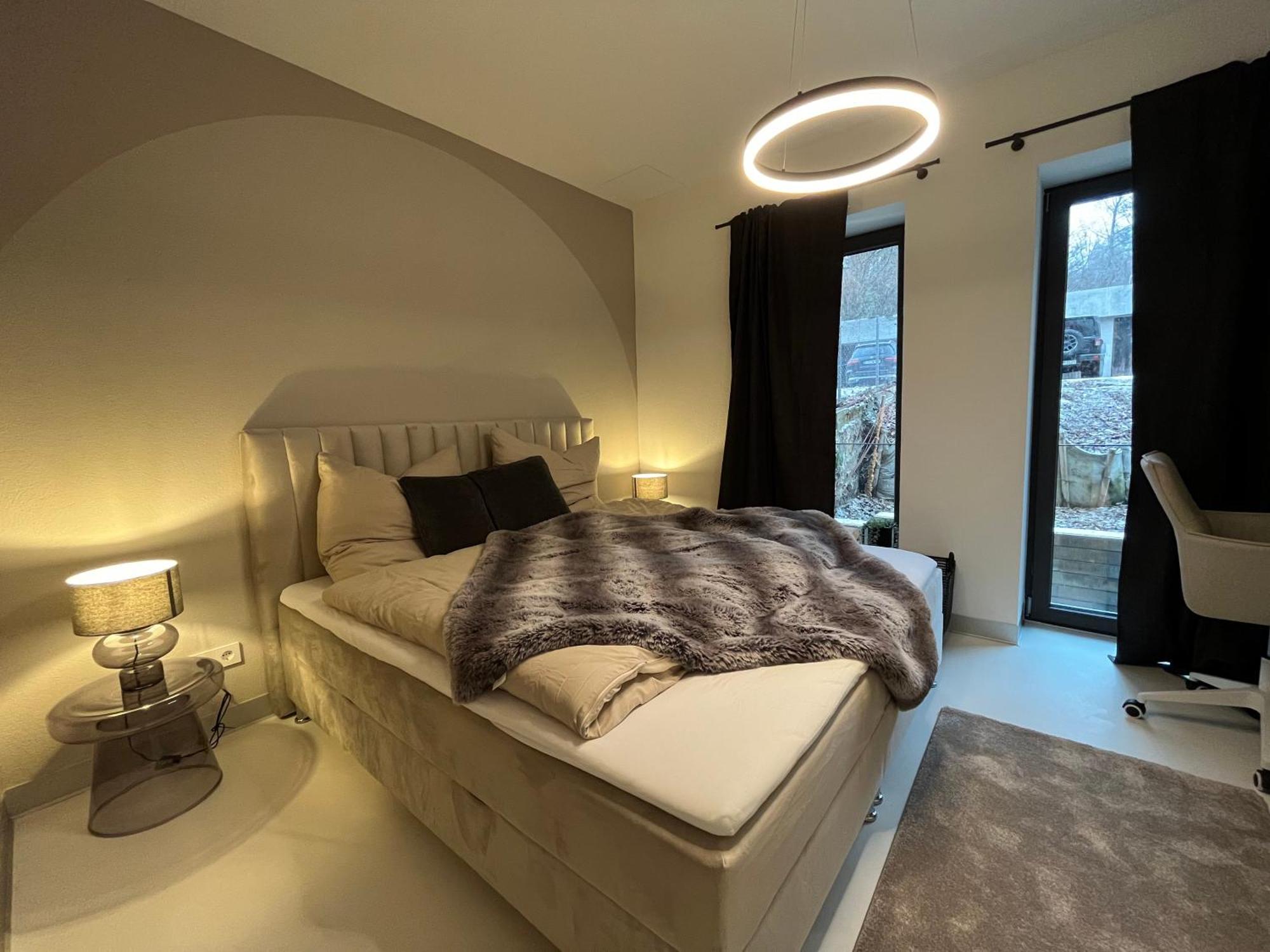 Stuttgart Lux Living - Stilvolles Wohnen Im Zentrum Δωμάτιο φωτογραφία