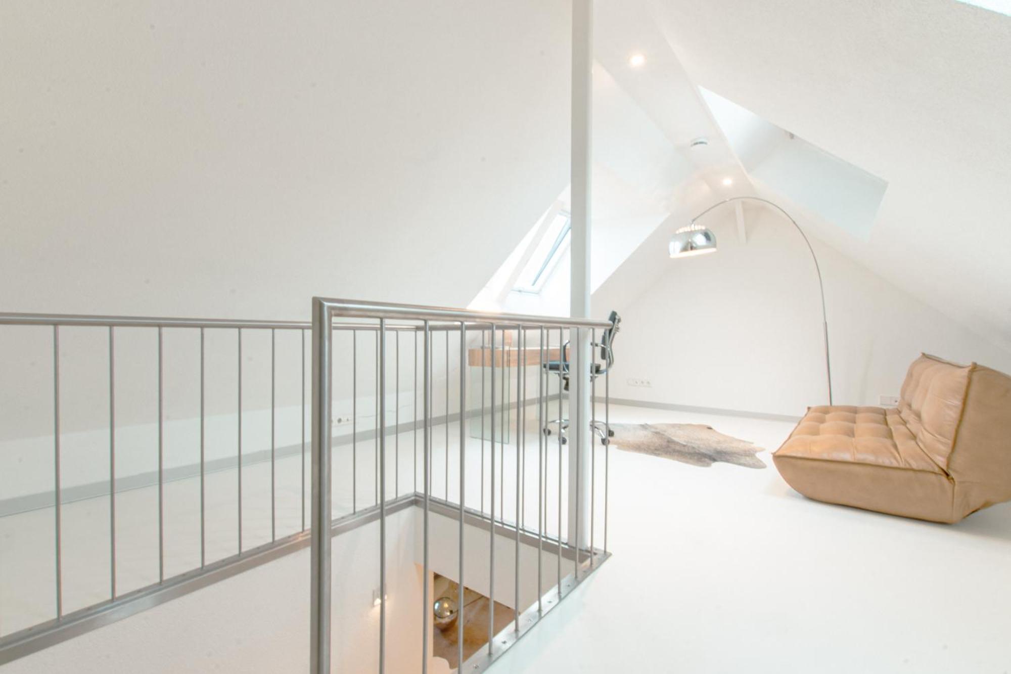 Stuttgart Lux Living - Stilvolles Wohnen Im Zentrum Εξωτερικό φωτογραφία